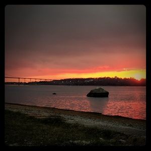 Meet your Posher, Emm